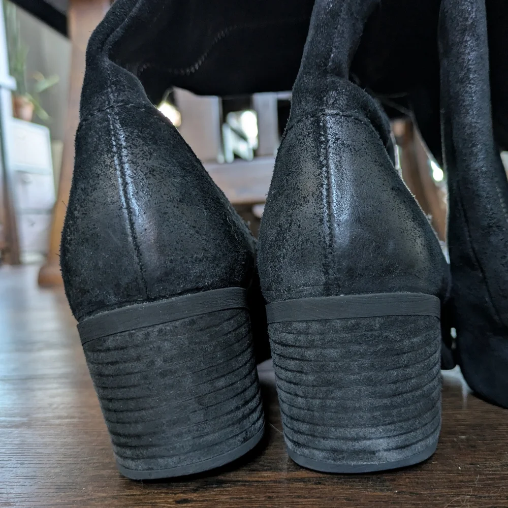 Born Womens‎ Basil Boots 6M Suede Leather Riding Black Western Lined Buckle Zip